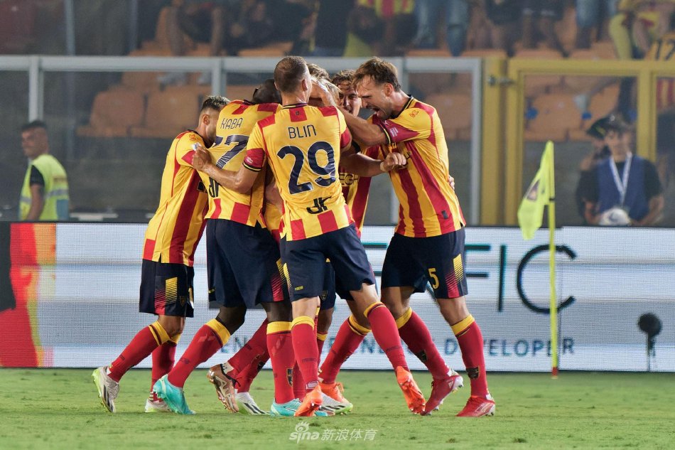 他不仅拥有 他不仅拥有