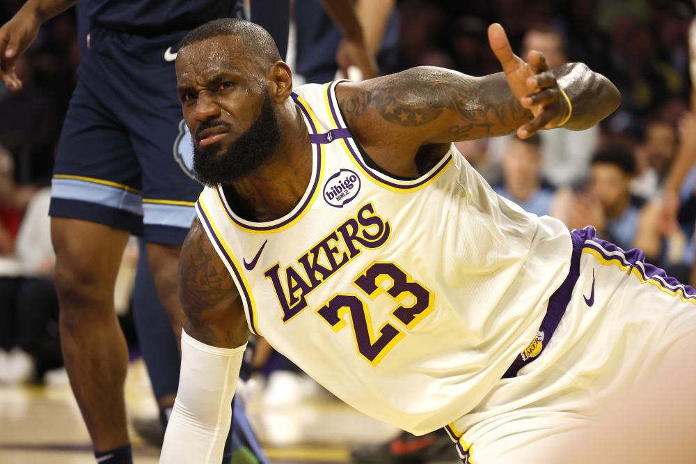 易送走豪瑟 易送走豪瑟