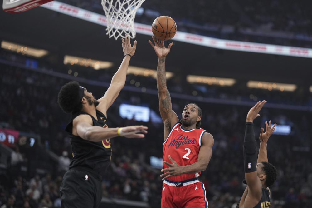 他效力于托 他效力于托