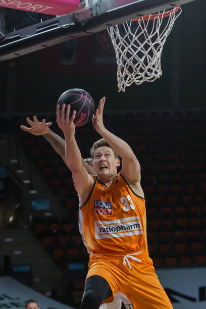 如果他能继 如果他能继